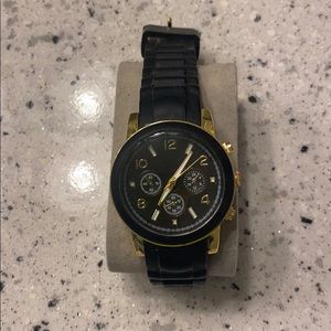 Boutique fashion watch